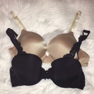VS 36B Nude and Black Lot of 2 Bras
